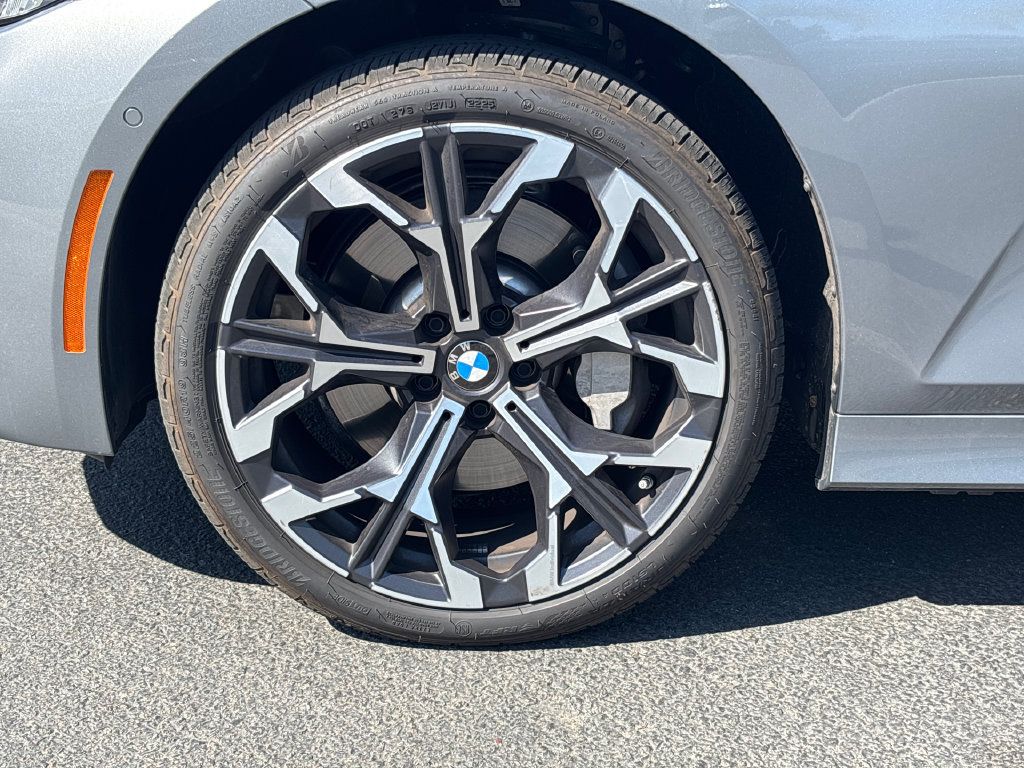 Used 2026 BMW 330i Sedan w/ Premium Package RWD image 7