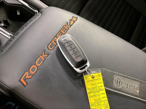 Used 2025 Nissan Pathfinder Rock Creek image 14