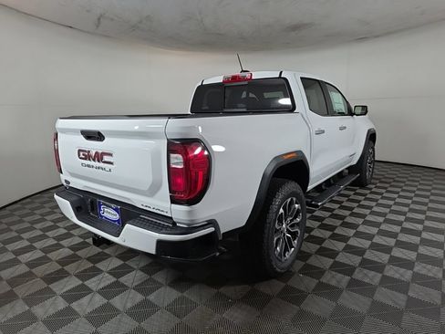 New 2026 GMC Canyon Denali AWD/4WD image 5