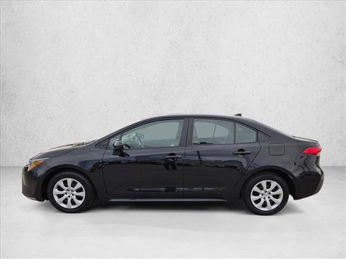 Certified 2024 Toyota Corolla LE FWD image 9
