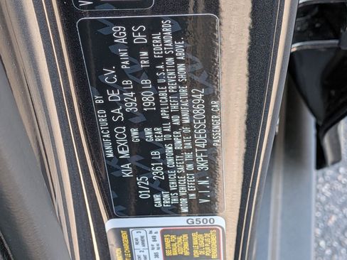 Used 2025 Kia K4 LXS image 38