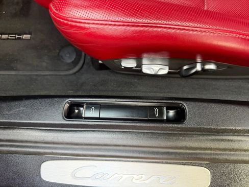 Used 2017 Porsche 911 Carrera image 13