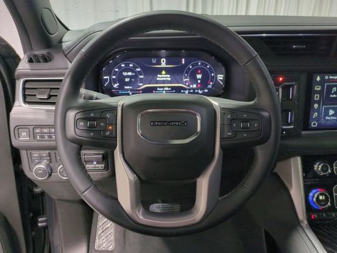 Used 2024 GMC Yukon Denali w/ Max Trailering Package image 23