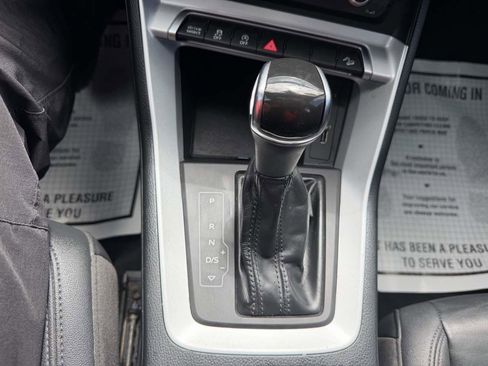 Used 2021 Audi Q3 2.0T Premium AWD/4WD image 38