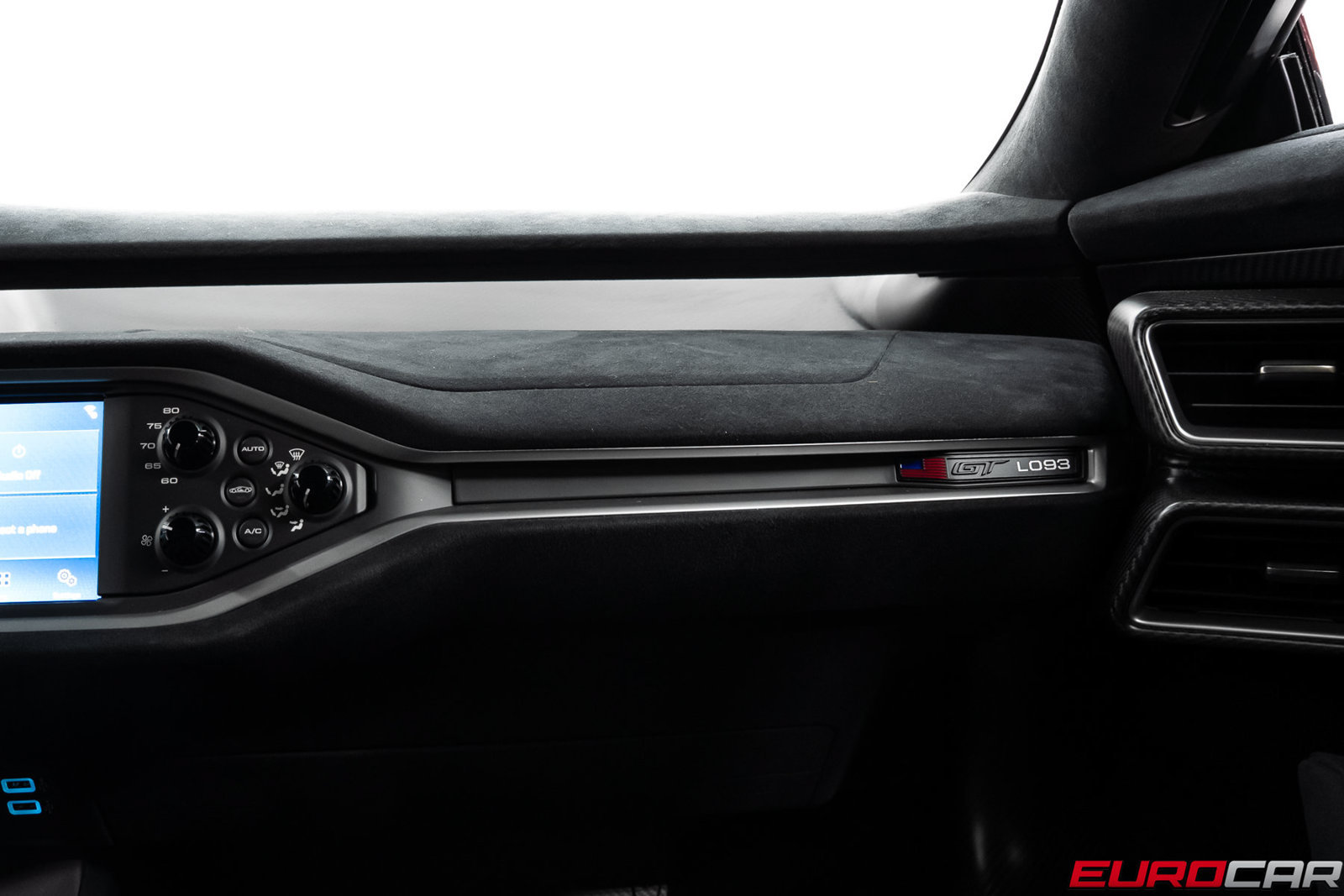 Used 2020 Ford GT Carbon Series RWD image 45