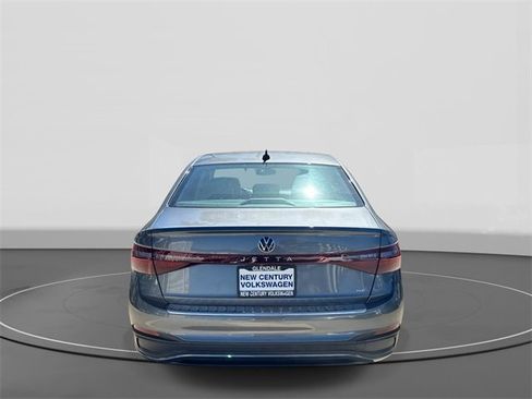 New 2026 Volkswagen Jetta SE image 3