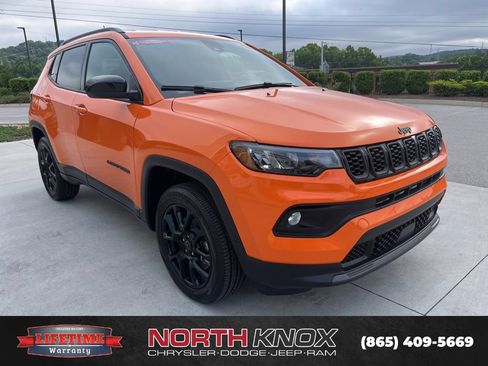 New 2026 Jeep Compass Latitude AWD/4WD image 28
