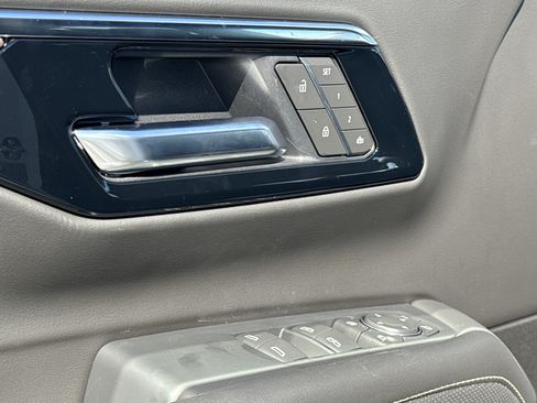 Certified 2026 Chevrolet Tahoe Premier image 15