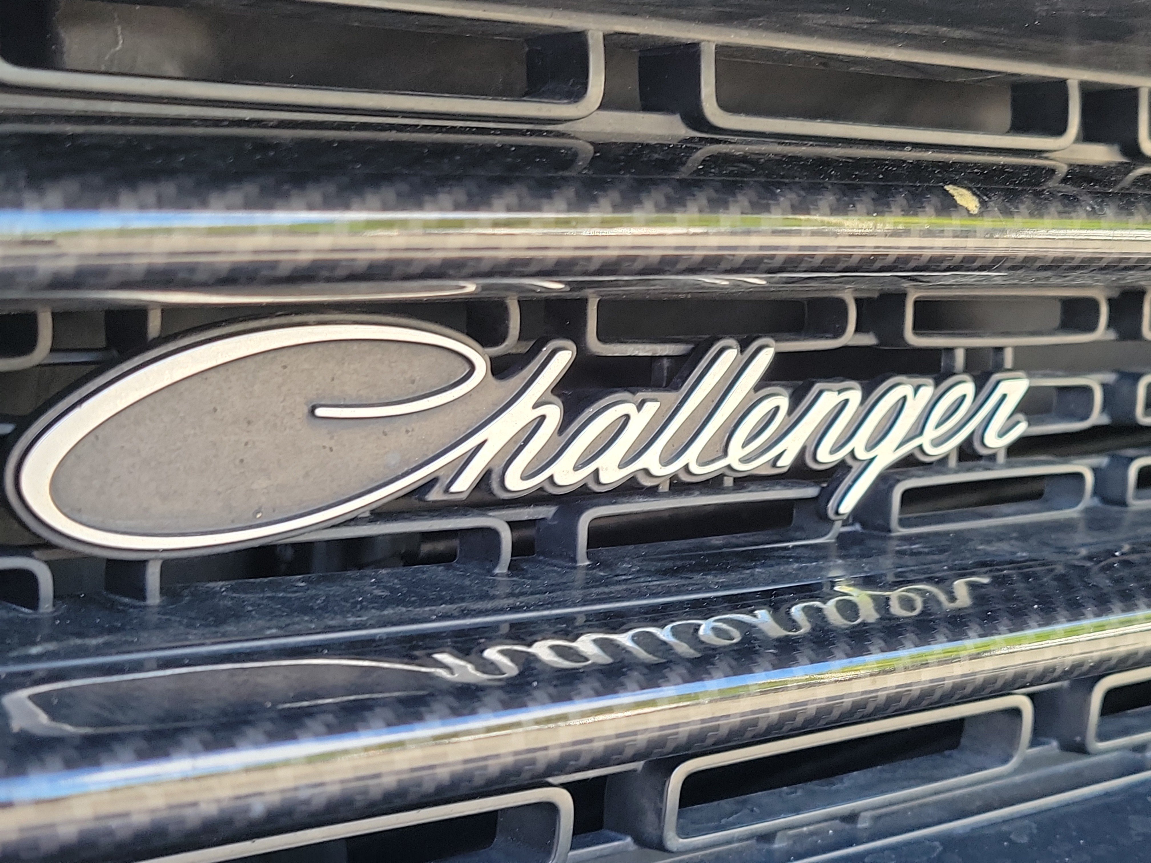 Used 2019 Dodge Challenger R/T w/ Plus Package RWD image 11
