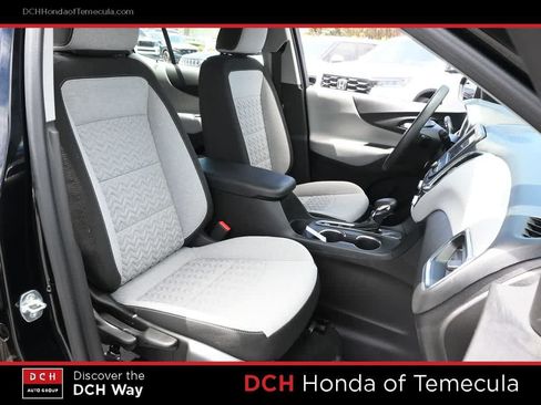 Used 2023 Chevrolet Equinox LS FWD image 21