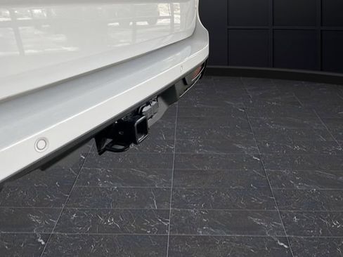 New 2025 Ford Expedition Active image 32