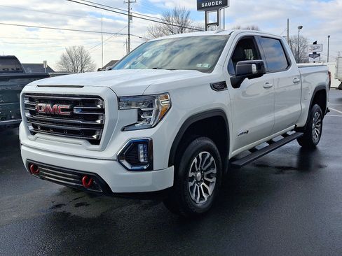Used 2020 GMC Sierra 1500 AT4 w/ AT4 Preferred Package image 3