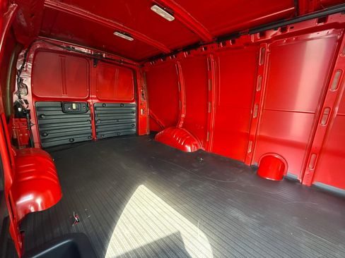 New 2026 GMC Savana 2500 w/ Driver Convenience Package image 24