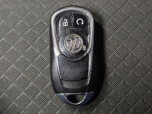Used 2019 Buick Encore Preferred AWD/4WD image 32