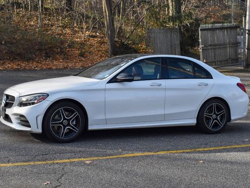 Used 2021 Mercedes-Benz C 300 4MATIC Sedan image 3