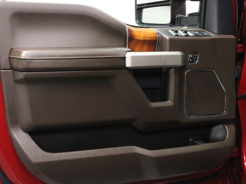 Used 2022 Ford F350 King Ranch w/ King Ranch Ultimate Package image 11