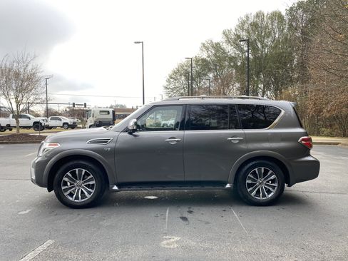 Used 2019 Nissan Armada SL w/ Premium Package image 6