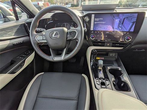 Certified 2022 Lexus NX 350h AWD image 17