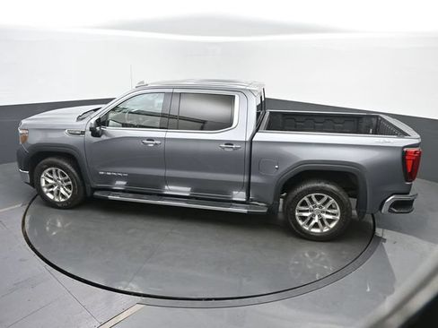 Used 2021 GMC Sierra 1500 SLT w/ SLT Premium Plus Package AWD/4WD image 40