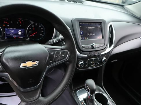 Used 2022 Chevrolet Equinox LT FWD image 27
