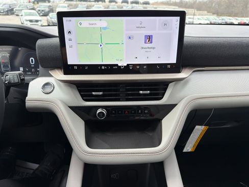 New 2026 Ford Explorer Active image 25