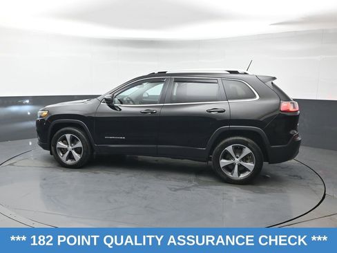 Used 2019 Jeep Cherokee Limited image 4