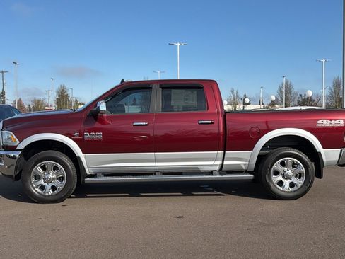 Used 2017 RAM 2500 Laramie w/ Convenience Group image 7