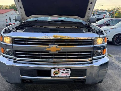 Used 2017 Chevrolet Silverado 2500 W/T w/ Snow Plow Prep Package AWD/4WD image 36