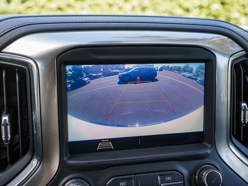 Used 2020 Chevrolet Silverado 1500 LT RWD image 22