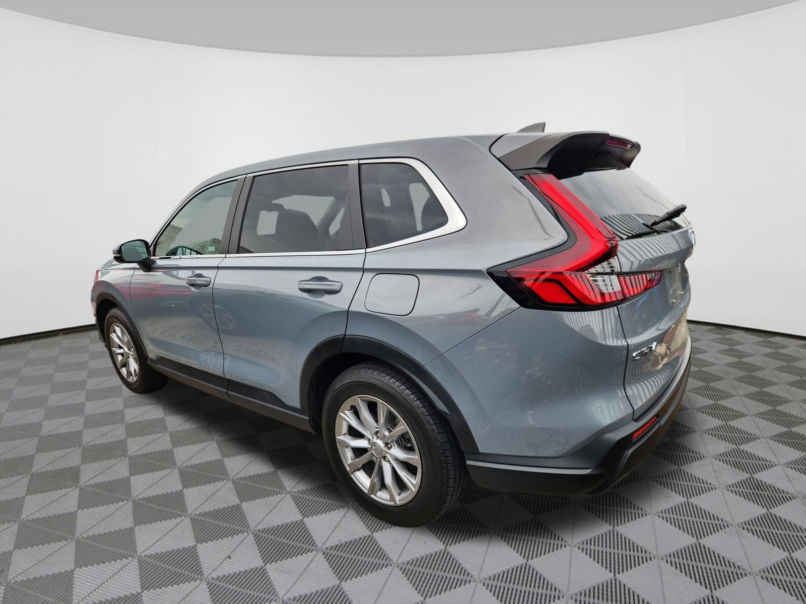 Certified 2024 Honda CR-V EX image 3