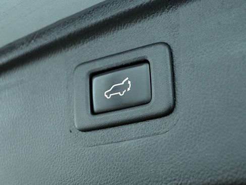 Used 2019 Subaru Outback 2.5i Limited image 35