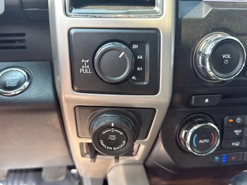 Used 2018 Ford F150 Lariat AWD/4WD image 21