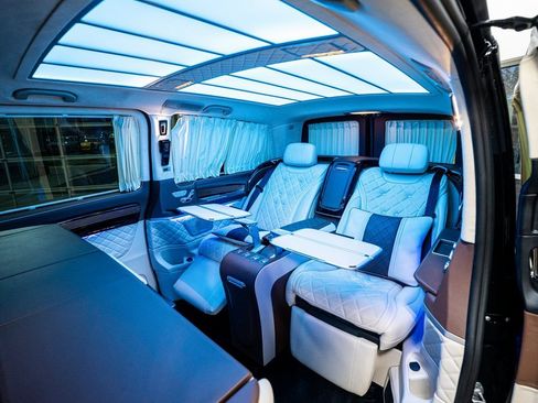 Used 2020 Mercedes-Benz Metris Passenger image 45