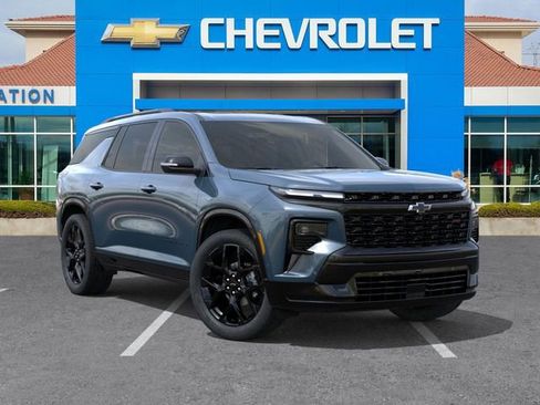 New 2026 Chevrolet Traverse RS w/ LPO, Floor Liner Package image 7
