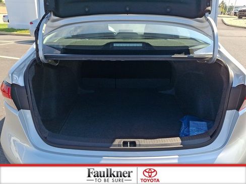 Certified 2025 Toyota Corolla LE FWD image 28