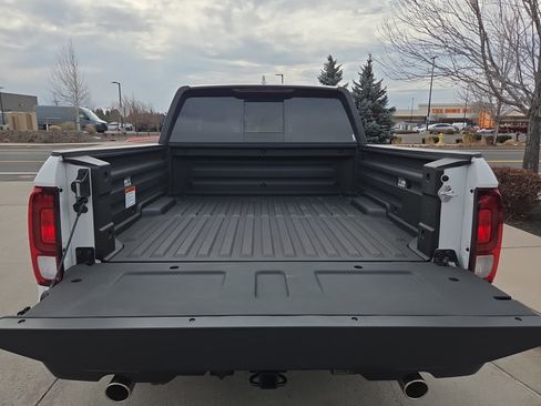 New 2026 Honda Ridgeline Black Edition image 8