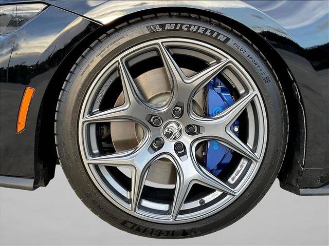 Used 2025 Ford Mustang GT Premium w/ GT Performance Package RWD image 10