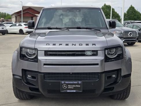 Used 2024 Land Rover Defender 110 X-Dynamic SE AWD/4WD image 39