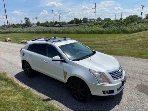 Used 2015 Cadillac SRX Performance w/ Driver Awareness Package AWD/4WD image 4