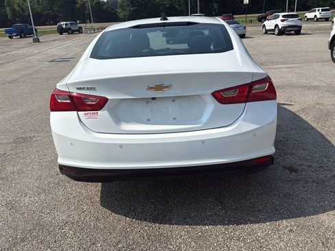 Used 2023 Chevrolet Malibu LS w/ Driver Confidence Package FWD image 7