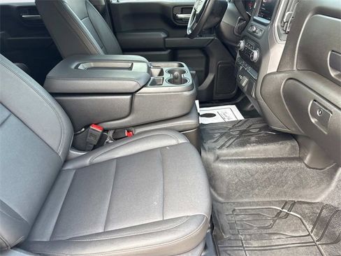 Used 2024 Chevrolet Silverado 3500 W/T image 22