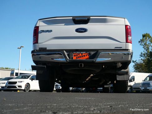 Used 2015 Ford F150 XLT w/ Equipment Group 302A Luxury image 13