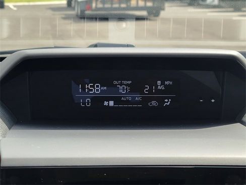 Used 2023 Subaru Crosstrek 2.0i Premium image 21