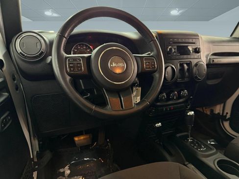 Used 2017 Jeep Wrangler Sport w/ Quick Order Package 24S AWD/4WD image 25