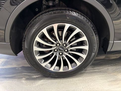 Used 2020 Lincoln Aviator Reserve w/ Equipment Group 201A image 30