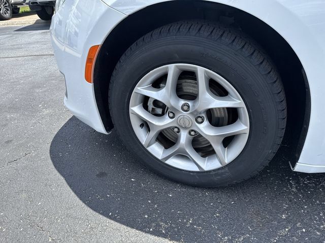 Used 2019 Chrysler Pacifica Limited FWD image 8