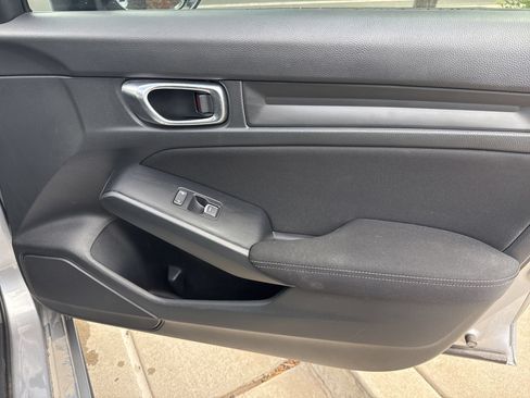 Certified 2025 Honda Civic Sport image 29