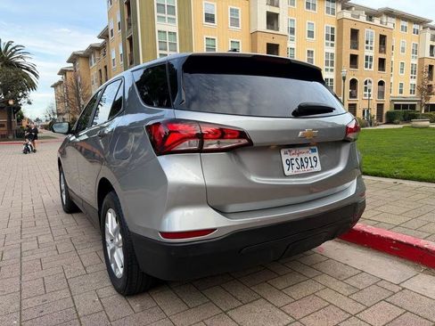 Used 2023 Chevrolet Equinox LS AWD/4WD image 11