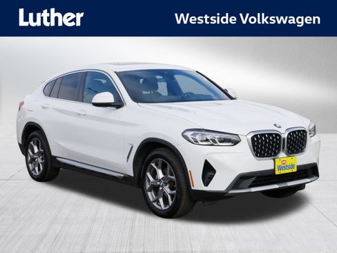 Used 2023 BMW X4 xDrive30i w/ Convenience Package image 1
