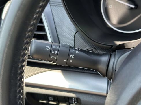 Used 2021 Subaru Forester Premium AWD/4WD image 22